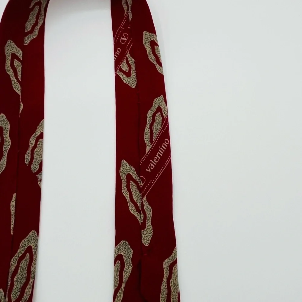 Valentino Vintage Italian Silk Tie Necktie Red/Black Geometric Pattern